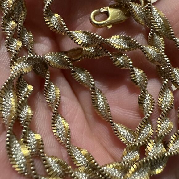 Italian 925 Sterling Silver & Gold-Tone Twisted Rope Chain – 18.5” - Picture 17 of 17